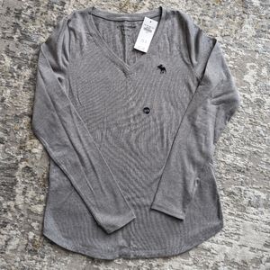 Girls Abercrombie sparkle long sleeve shirt sz 13/14